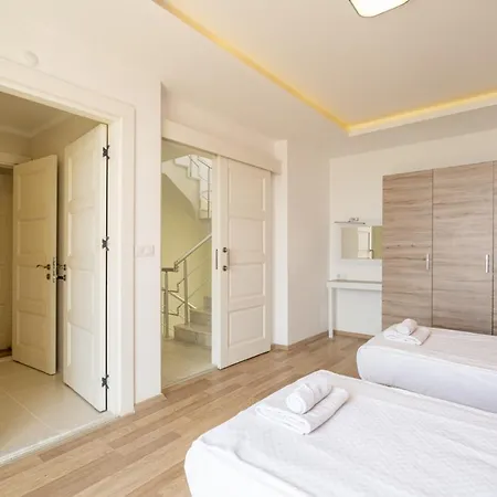 Ada Vila Kusadası